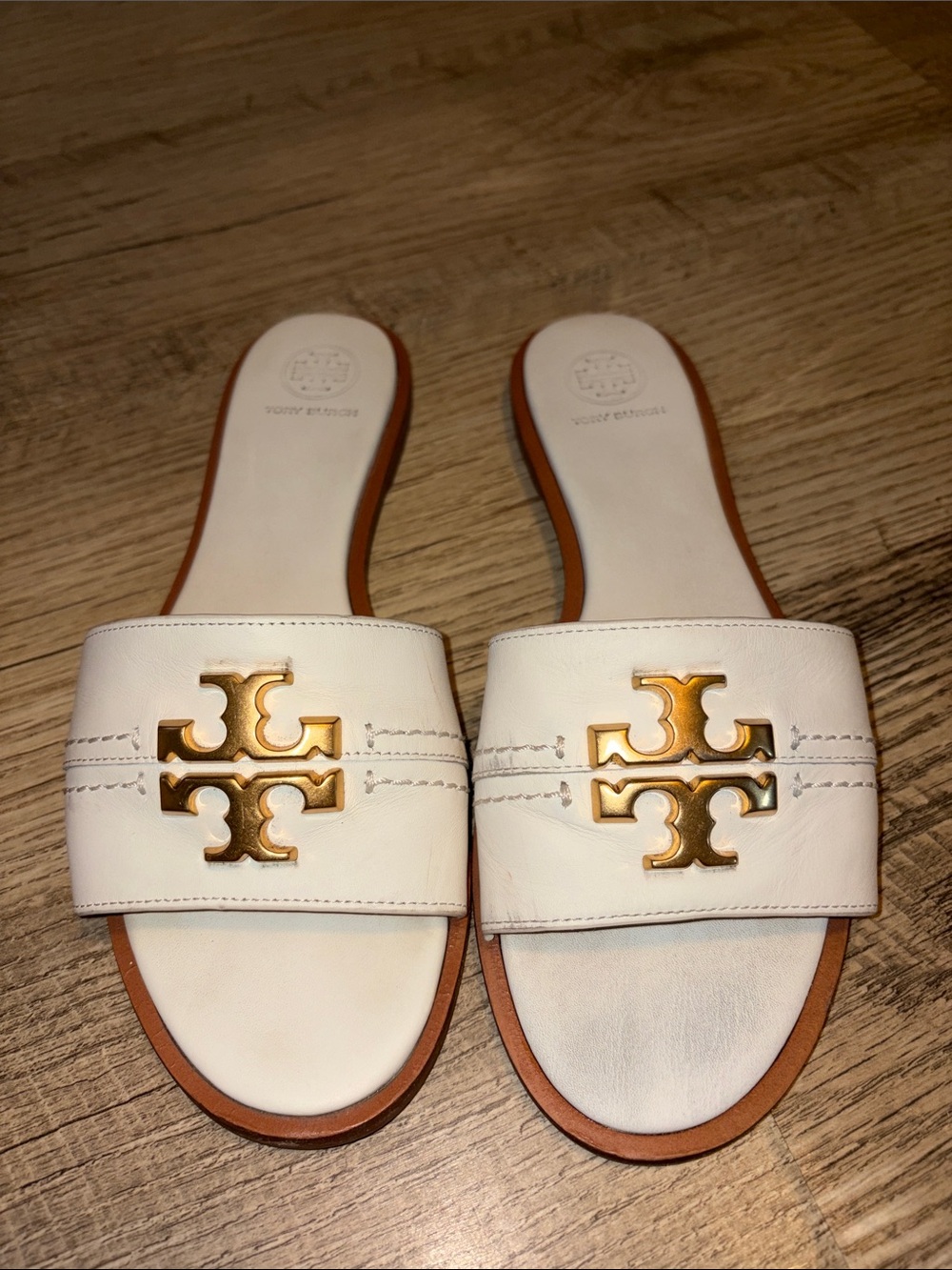 Tory Burch Everley Flat Slide Sandals with Gold Logo 7.5